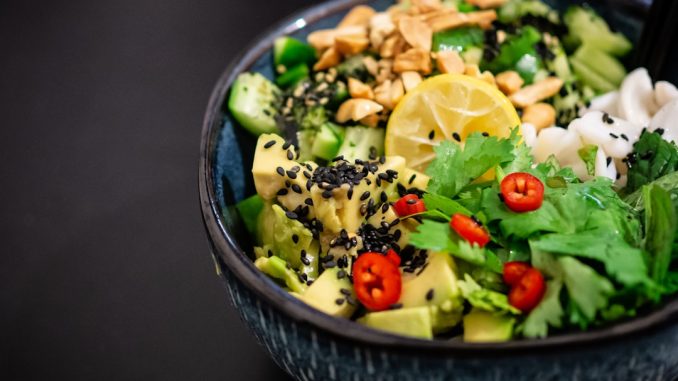 Hälsosamma recept med quinoa och grönsaker illustration