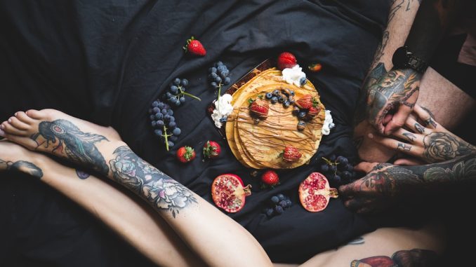 Recept på perfekta pannkakor med olika tillbehör illustration