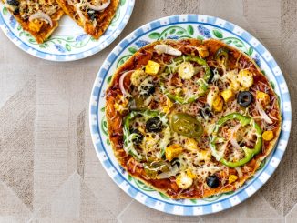 Enkla recept på smakrika pizzor med härliga toppings illustration